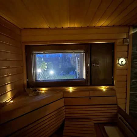 Riverside Aurora Apartamento *