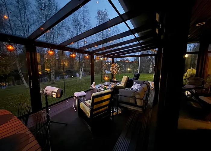 Riverside Aurora Lägenhet *